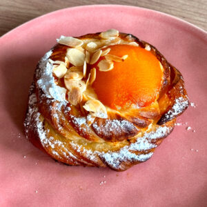 Zaplecione brzoskwiniowe